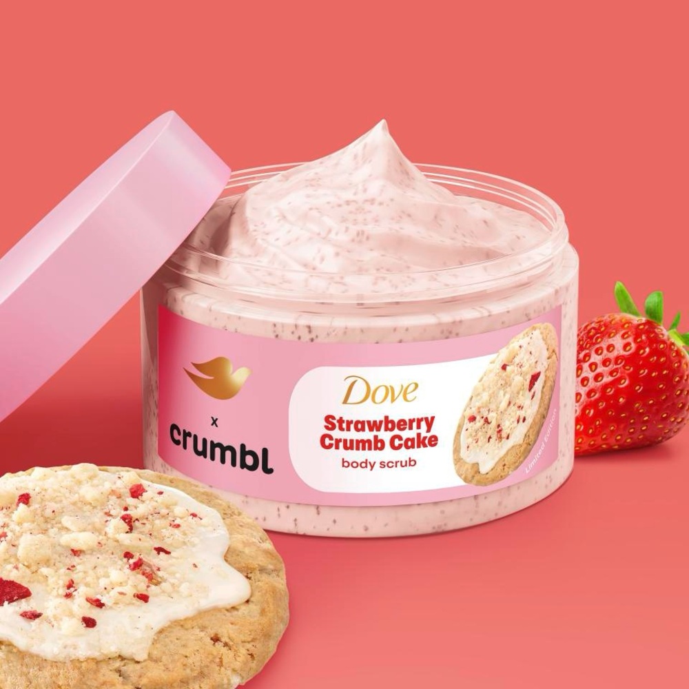 Dove x CRUMBL Cookie Strawberry Crumb Cake Body Scrub NEW Sold out